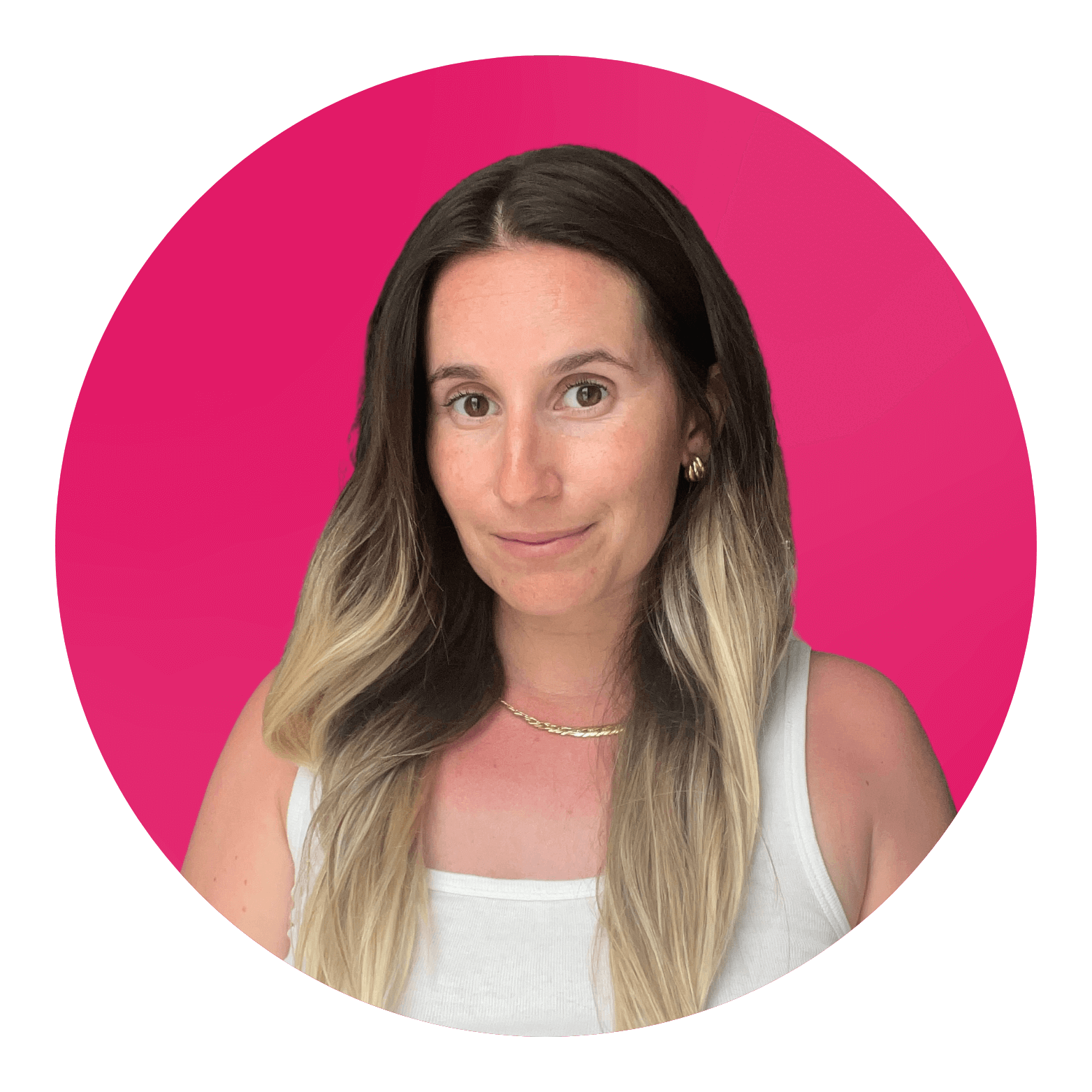Clara, Équipe Marketing