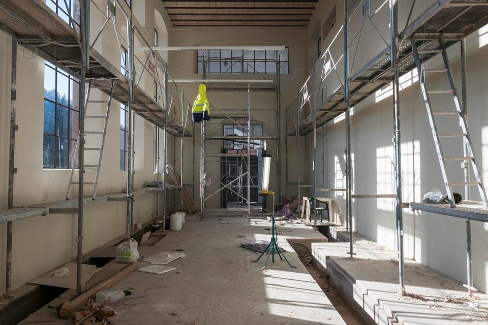 Rénovation immobilière : 5 stratégies pour préserver votre cash-flow sans attendre la livraison des travaux