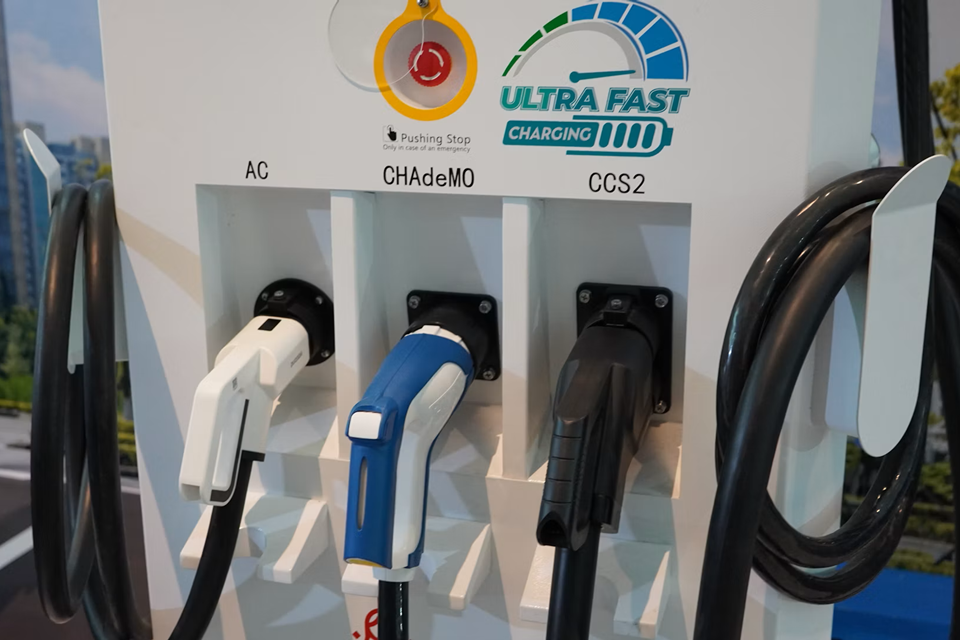 Chassé-croisé d'été : les difficultés pour les voitures électriques