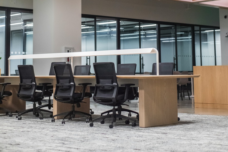 Top 5 des services de bureau qui réduisent réellement le turnover en 2026