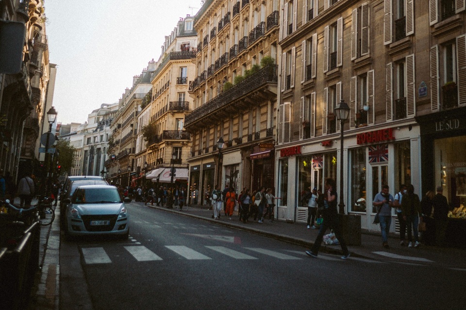 Stationnement près des passages piétons : ce qui change en 2027